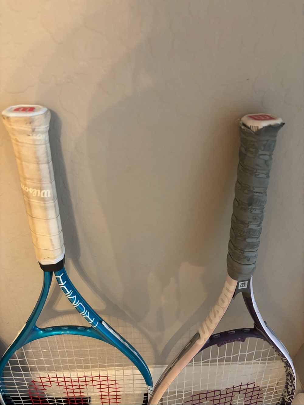 Bundle of 2 Tennis Rackets and Tennis Bag - Picture 2 of 11